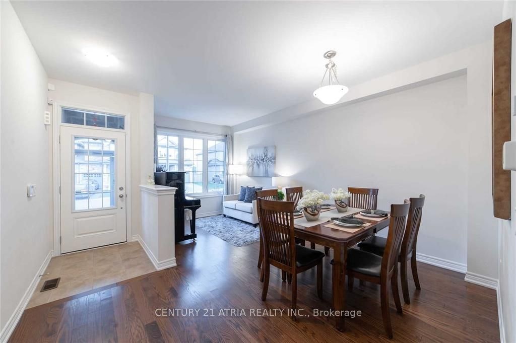 58 Mondial Crescent, East Gwillimbury, ON, L9N 0S2 - 3