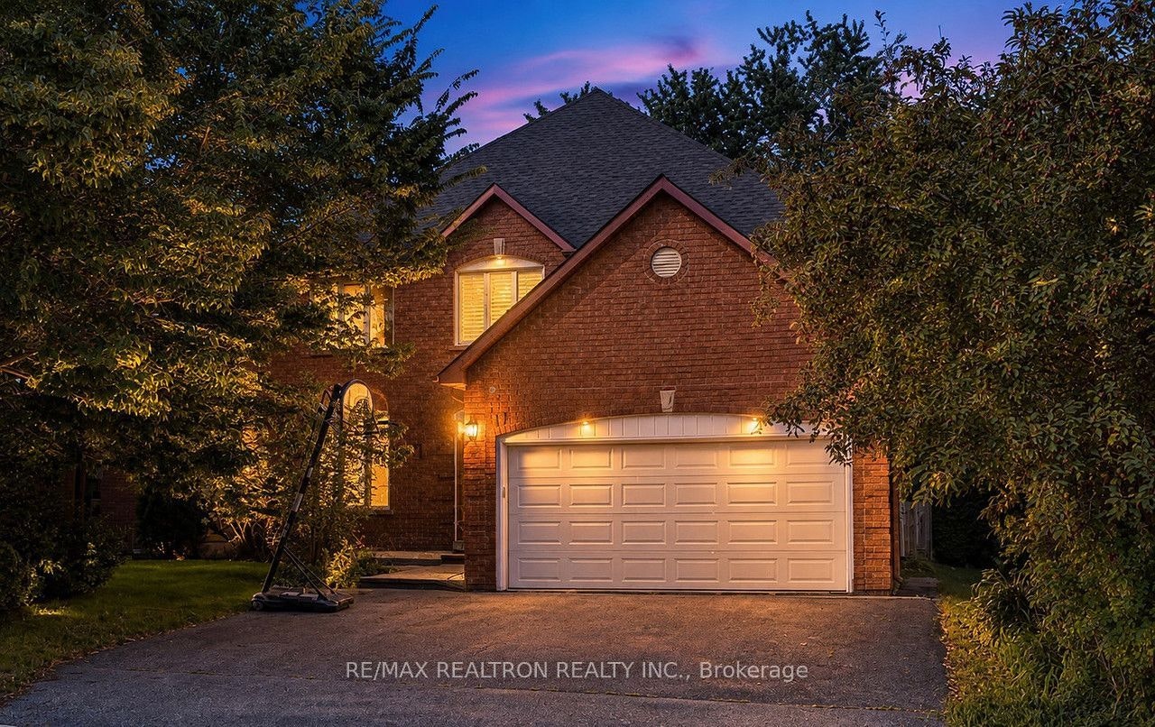 19 Prince Edward Boulevard, Markham, ON, L3T 7G3