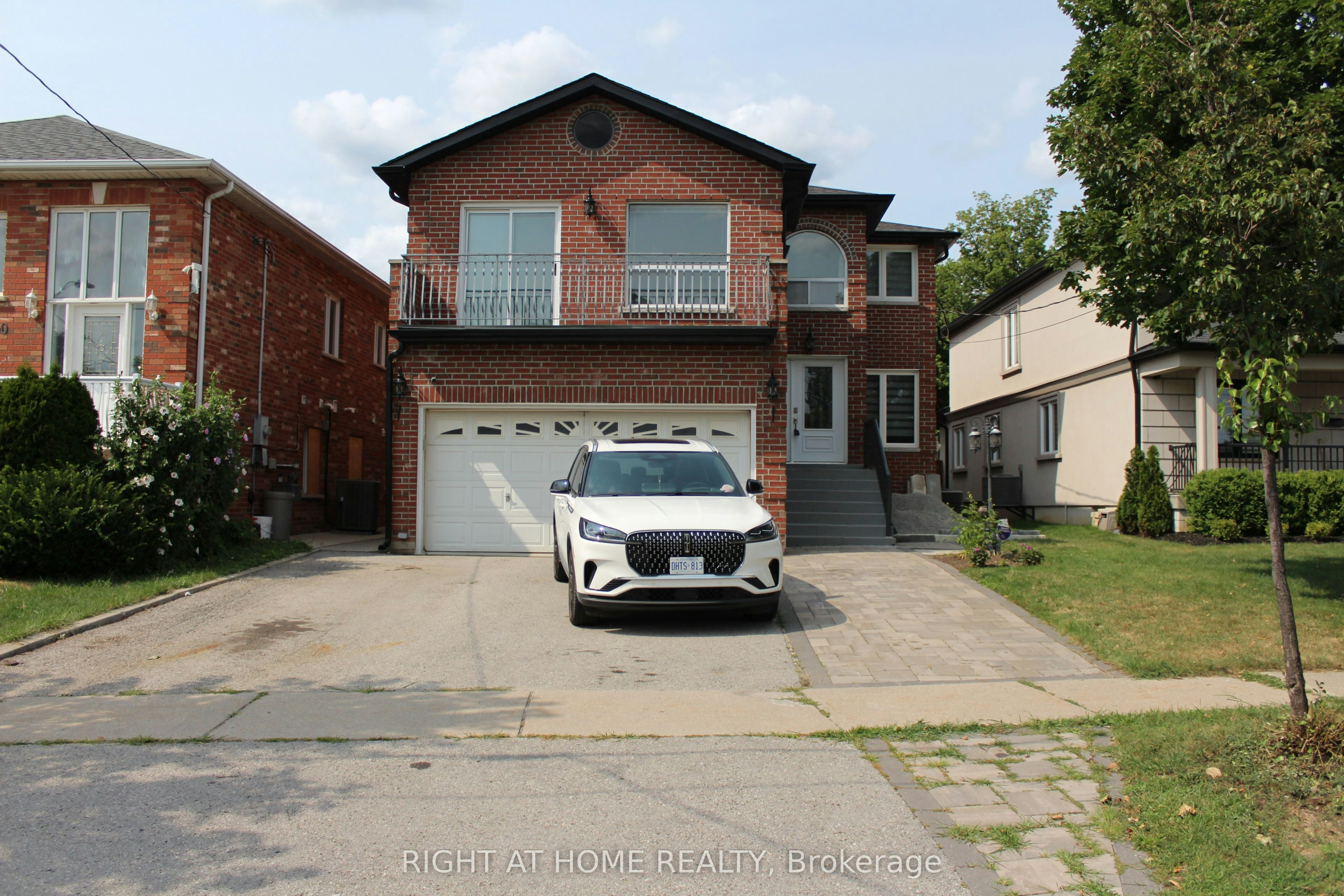 36 Ellerby Square N, Vaughan, ON, L4L 1N1