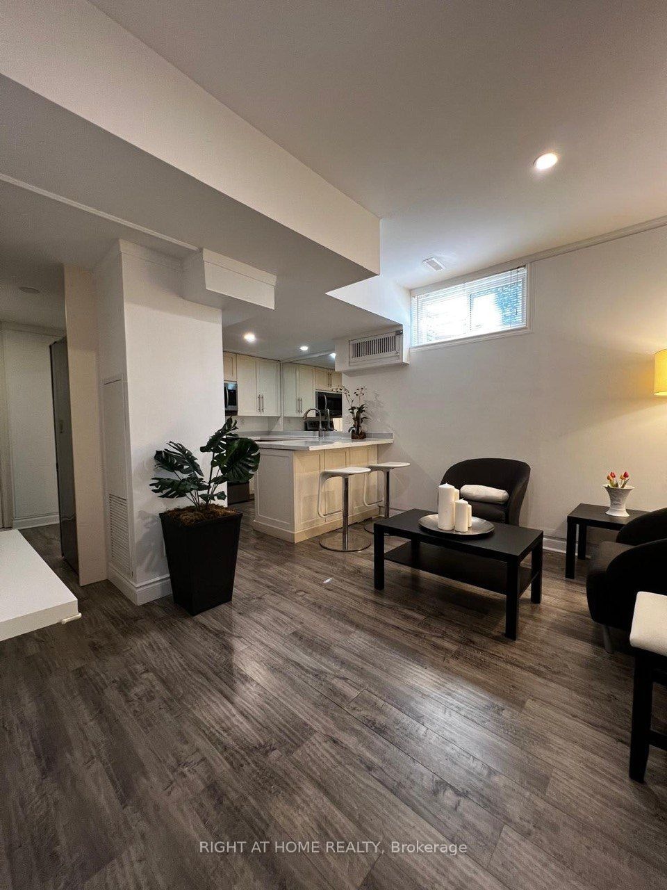 24 Jondan ( Basemnet) Crescent, Markham, ON, L3T 3Z5 - 2