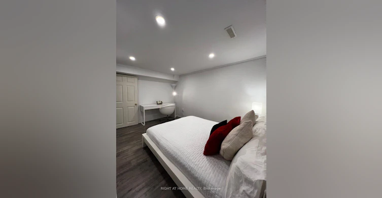 24 Jondan ( Basemnet) Crescent, Markham, ON, L3T 3Z5 - 15