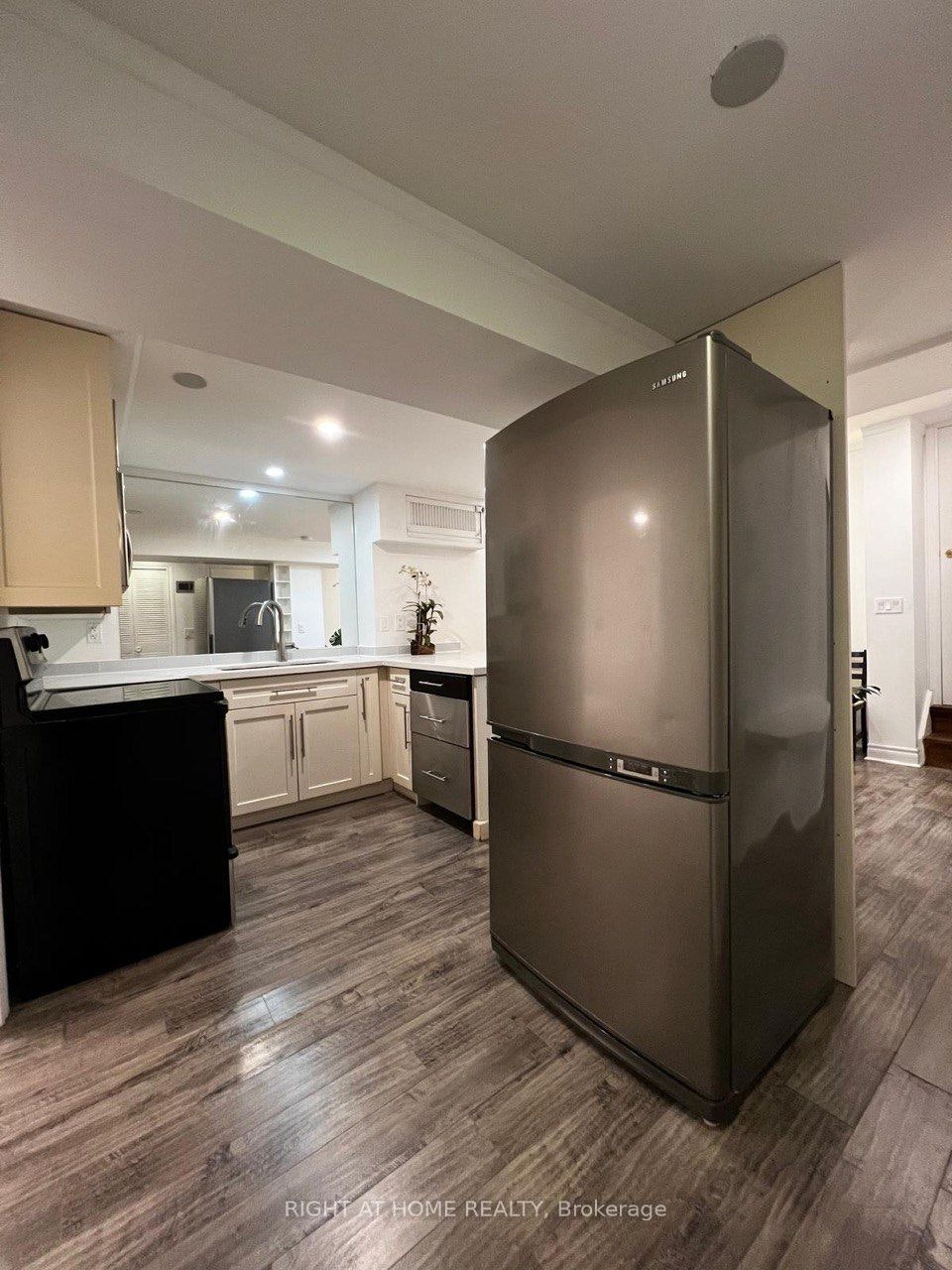 24 Jondan ( Basemnet) Crescent, Markham, ON, L3T 3Z5 - 12