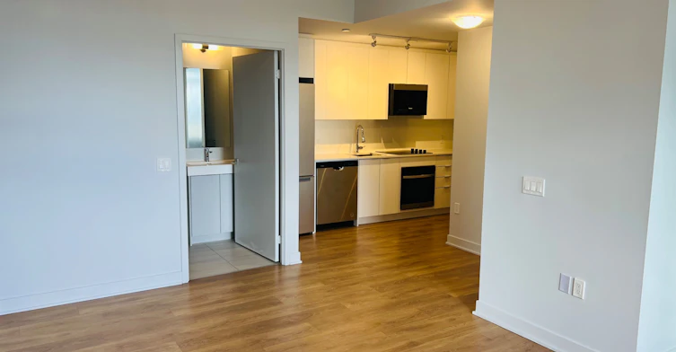2402-2920 Highway 7 Road, Vaughan, ON, L4K 0P4 - 25