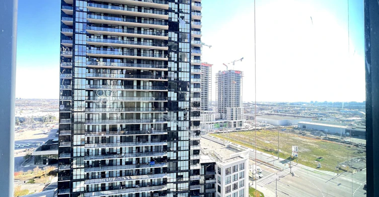 2402-2920 Highway 7 Road, Vaughan, ON, L4K 0P4 - 10
