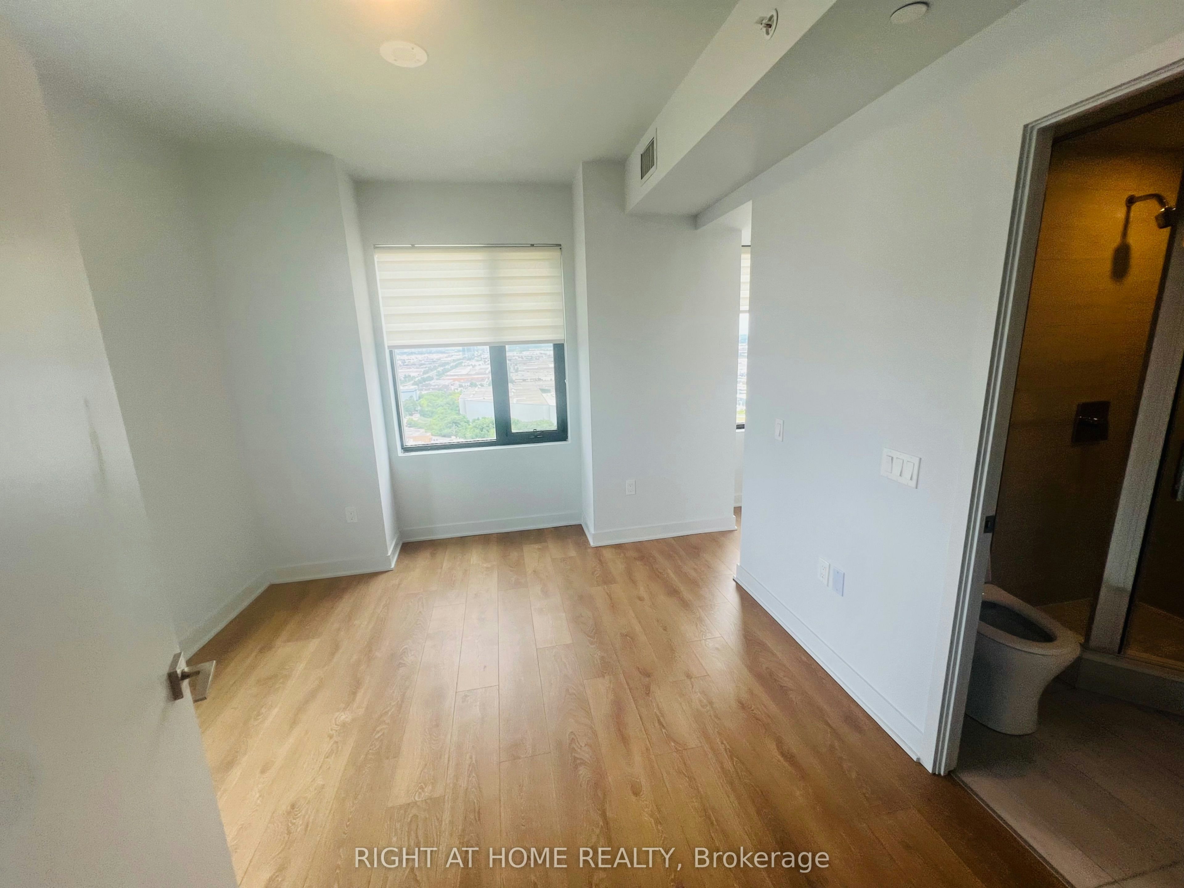 2402-2920 Highway 7 Road, Vaughan, ON, L4K 0P4 - 24