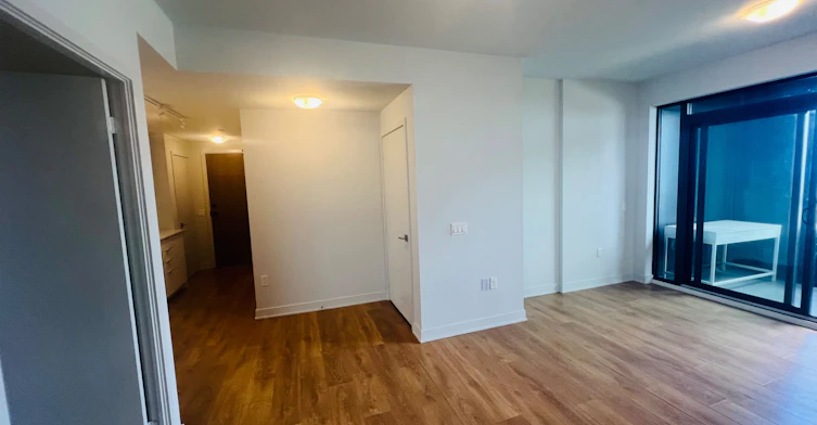 2402-2920 Highway 7 Road, Vaughan, ON, L4K 0P4 - 17