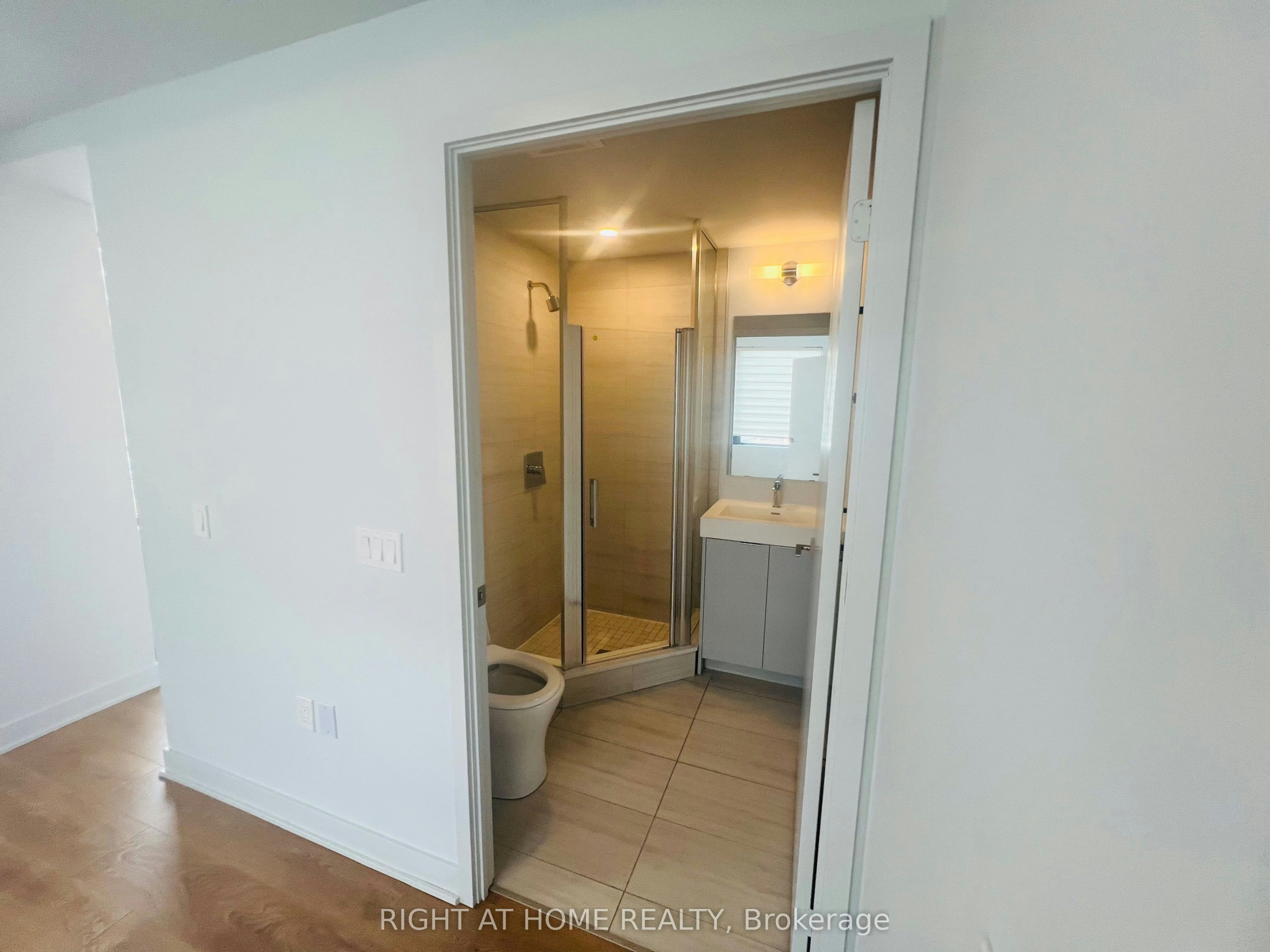 2402-2920 Highway 7 Road, Vaughan, ON, L4K 0P4 - 20
