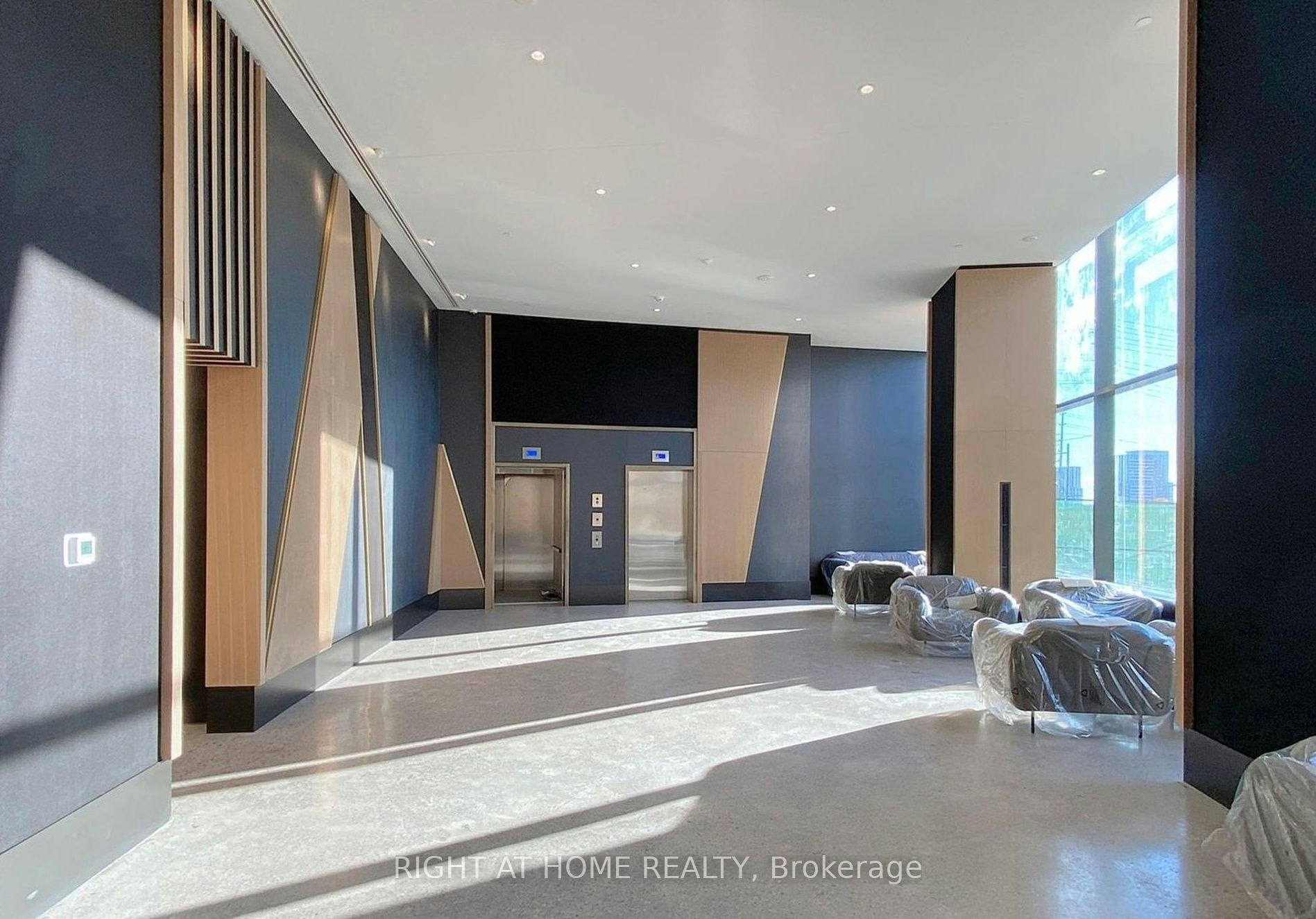 2402-2920 Highway 7 Road, Vaughan, ON, L4K 0P4 - 7