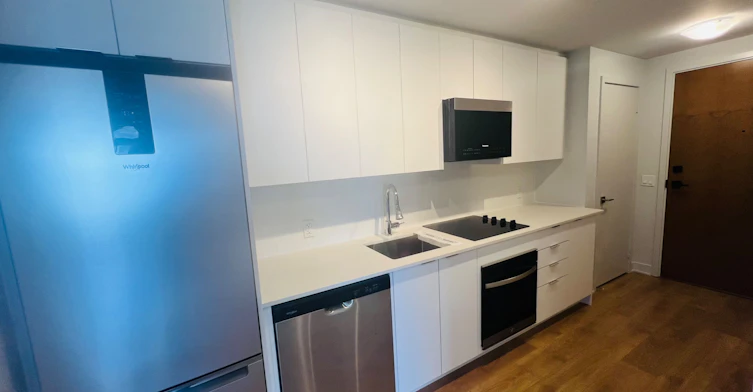 2402-2920 Highway 7 Road, Vaughan, ON, L4K 0P4 - 13