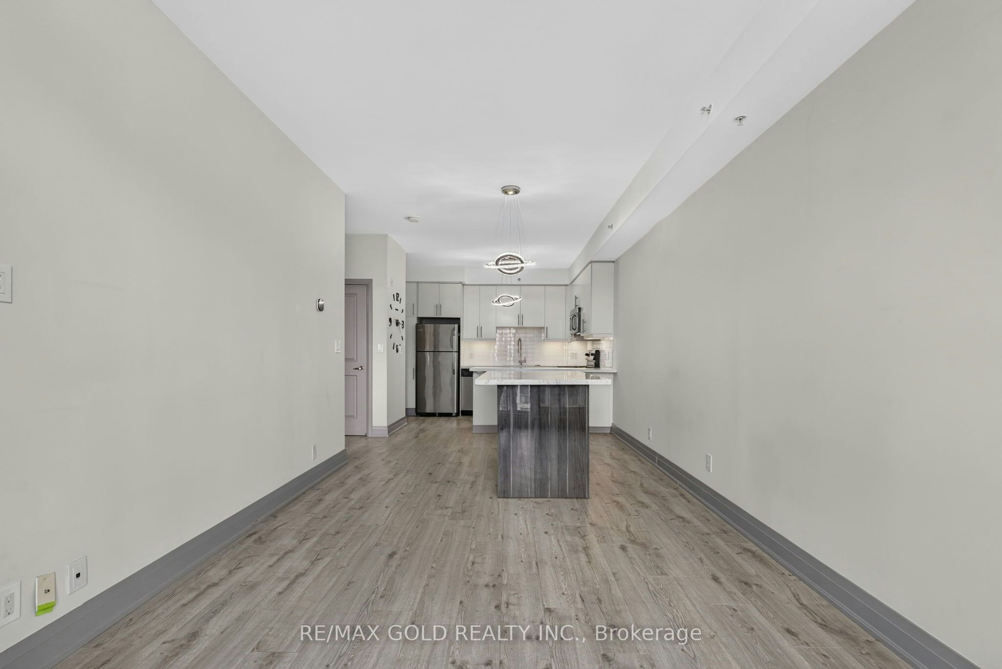 909-24 Woodstream Boulevard, Vaughan, ON, L4L 8C4 - 11