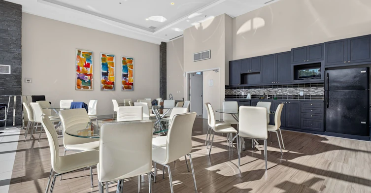 909-24 Woodstream Boulevard, Vaughan, ON, L4L 8C4 - 40