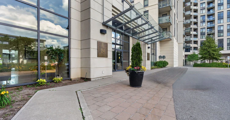 909-24 Woodstream Boulevard, Vaughan, ON, L4L 8C4 - 45