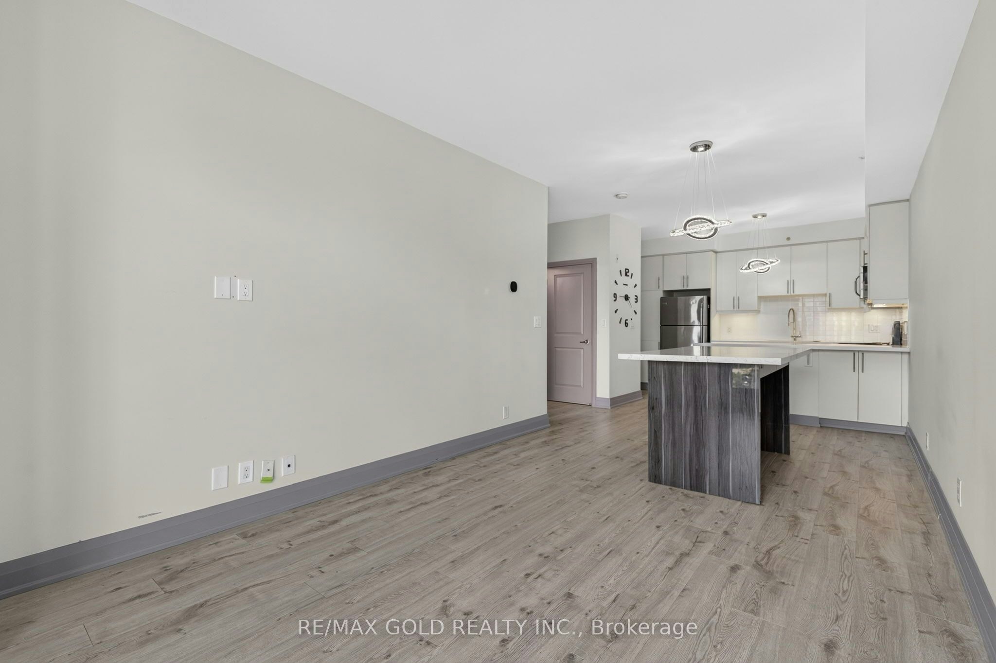 909-24 Woodstream Boulevard, Vaughan, ON, L4L 8C4 - 10