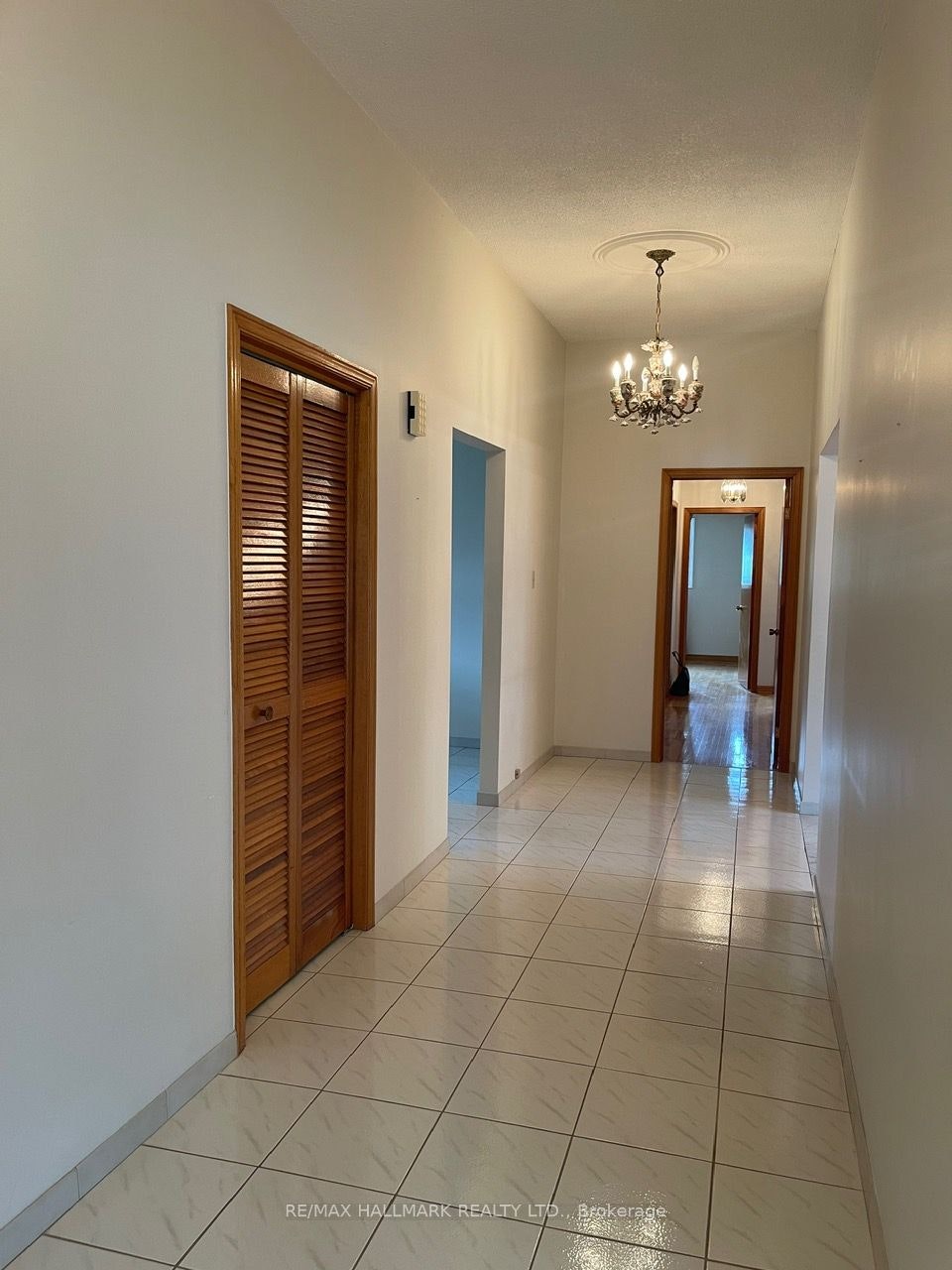227 Elgin Mills(main Floor) Road W, Richmond Hill, ON, L4C 4M1 - 2