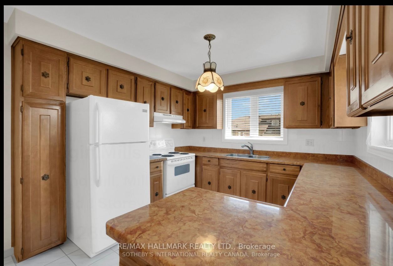227 Elgin Mills(main Floor) Road W, Richmond Hill, ON, L4C 4M1 - 21
