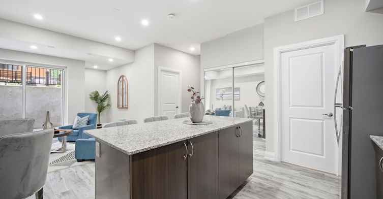 302-26 Coles Avenue, Vaughan, ON, L4L 0J1 - 20