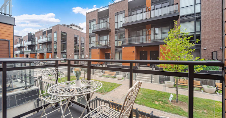 302-26 Coles Avenue, Vaughan, ON, L4L 0J1 - 31