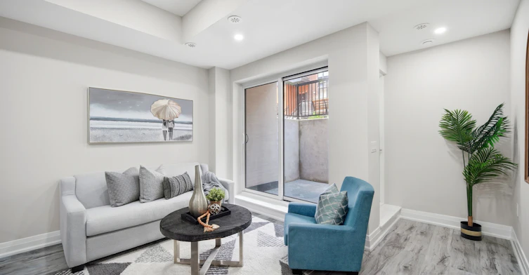 302-26 Coles Avenue, Vaughan, ON, L4L 0J1 - 7