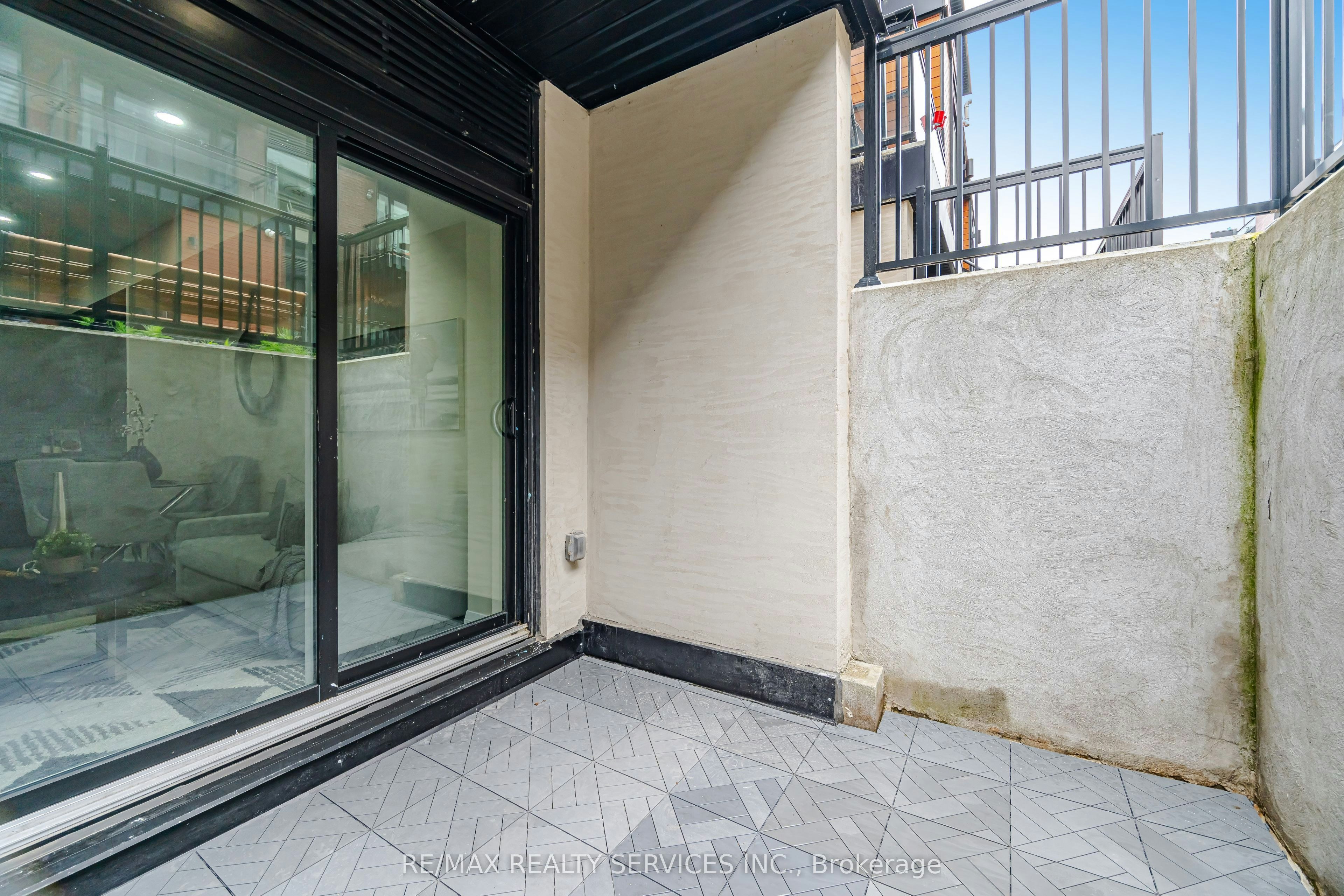 302-26 Coles Avenue, Vaughan, ON, L4L 0J1 - 39
