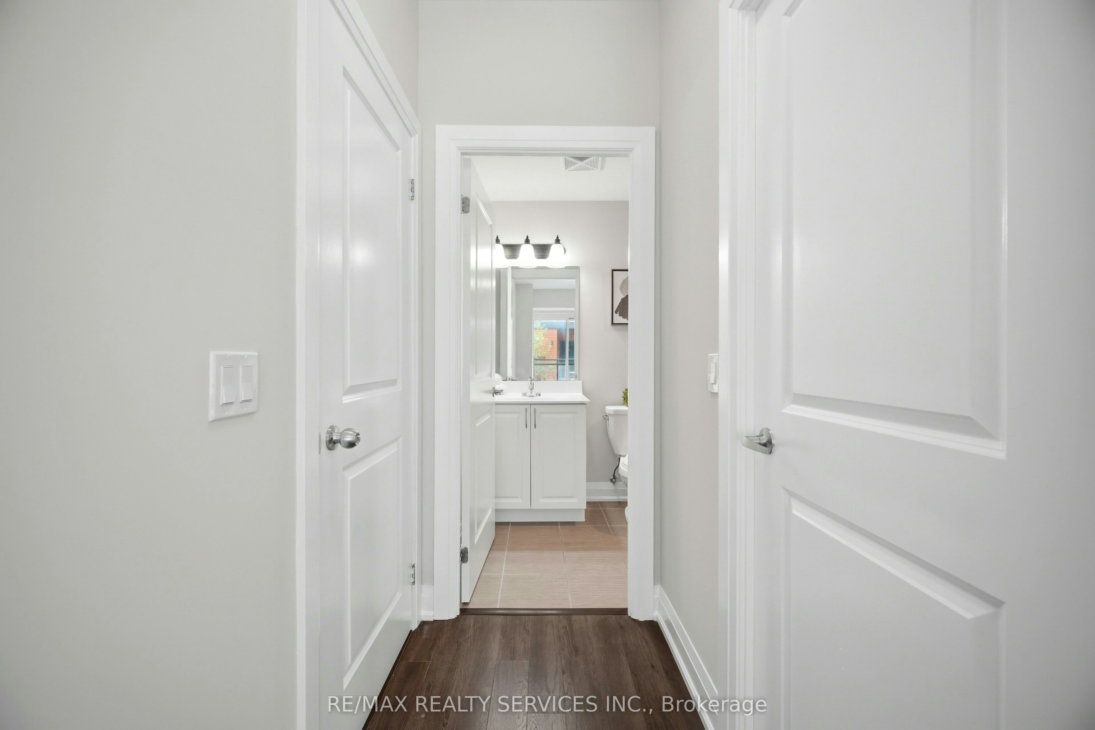 302-26 Coles Avenue, Vaughan, ON, L4L 0J1 - 28