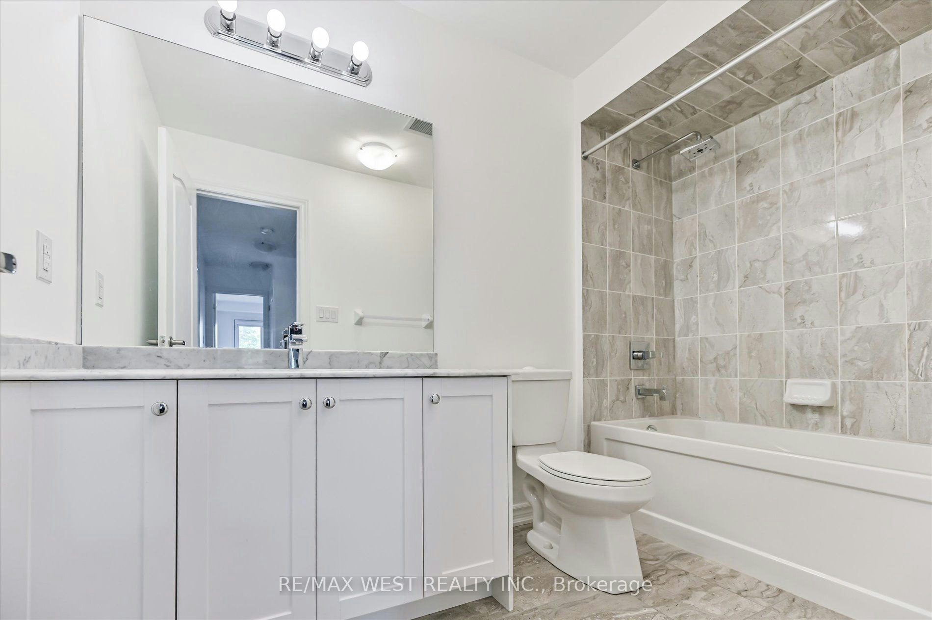 219-3865 Major Mackenzie Drive, Vaughan, ON, L4H 4P4 - 30