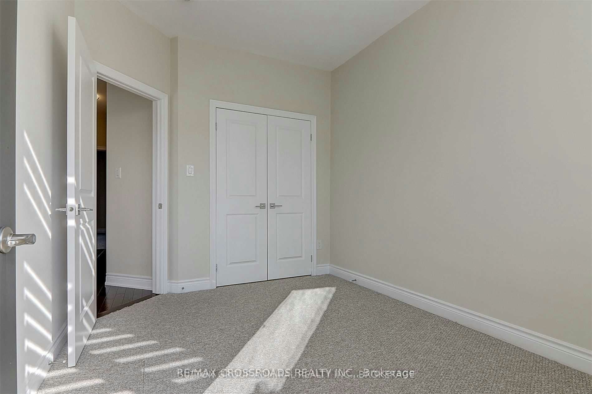 35 Carrville Woods Circle, Vaughan, ON, L6A 4Z6 - 15
