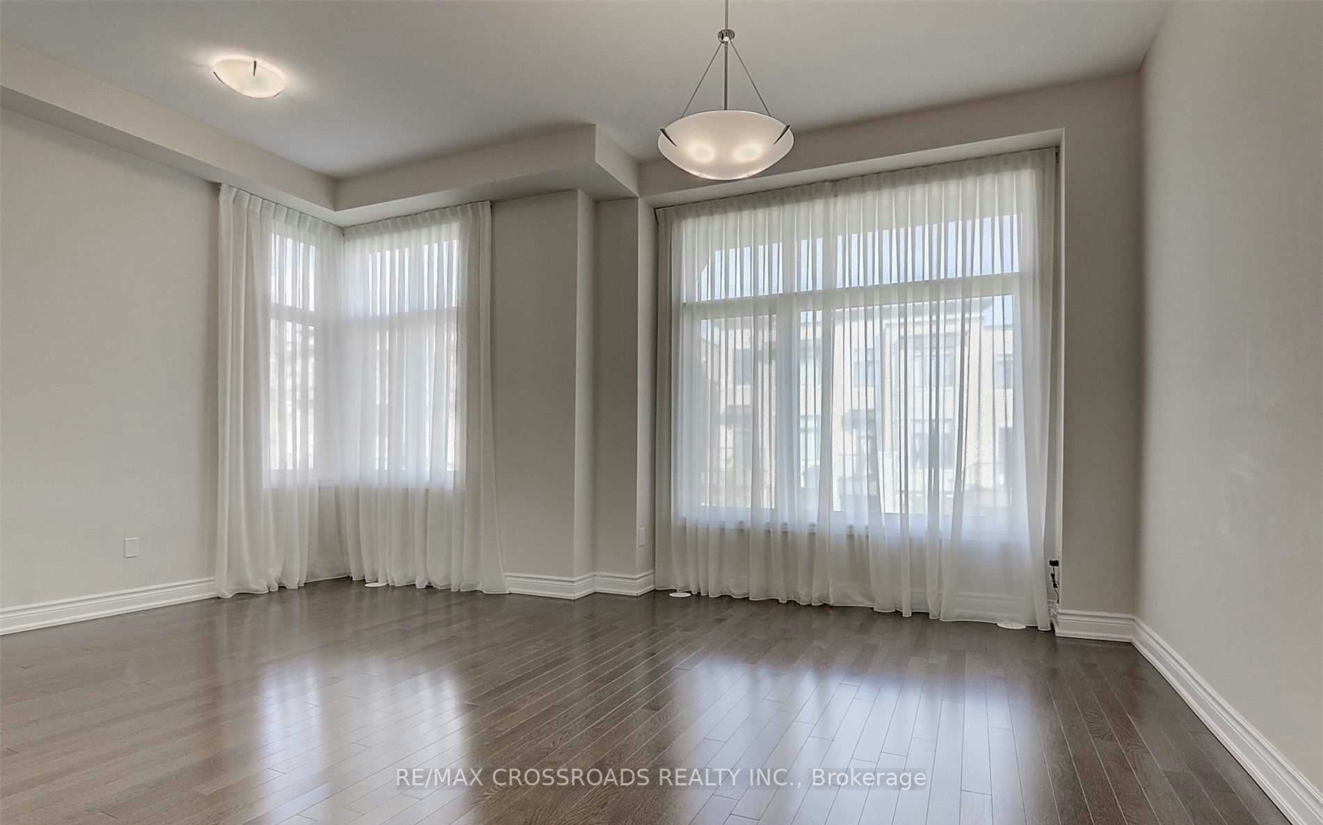 35 Carrville Woods Circle, Vaughan, ON, L6A 4Z6 - 5