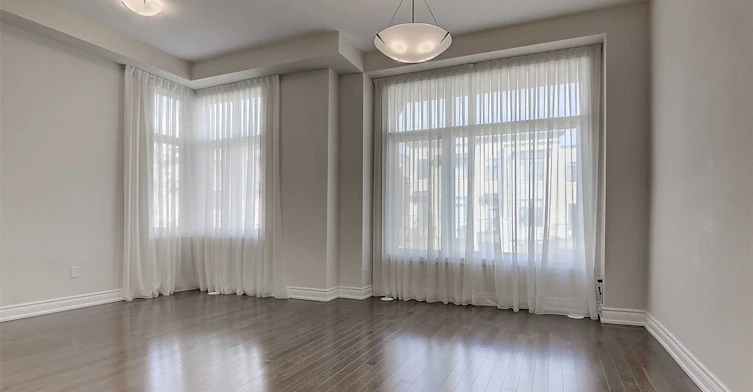 35 Carrville Woods Circle, Vaughan, ON, L6A 4Z6 - 5