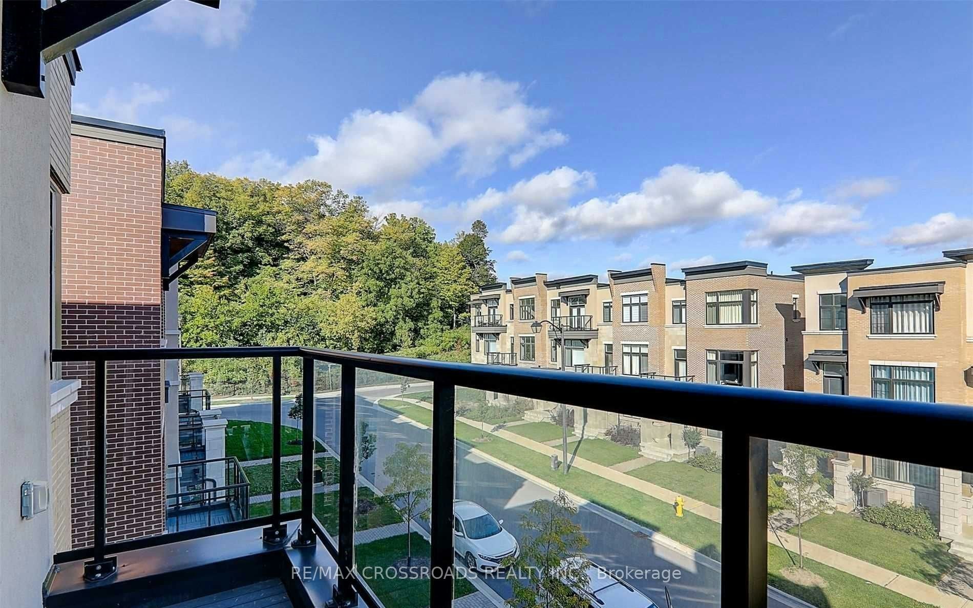 35 Carrville Woods Circle, Vaughan, ON, L6A 4Z6 - 16