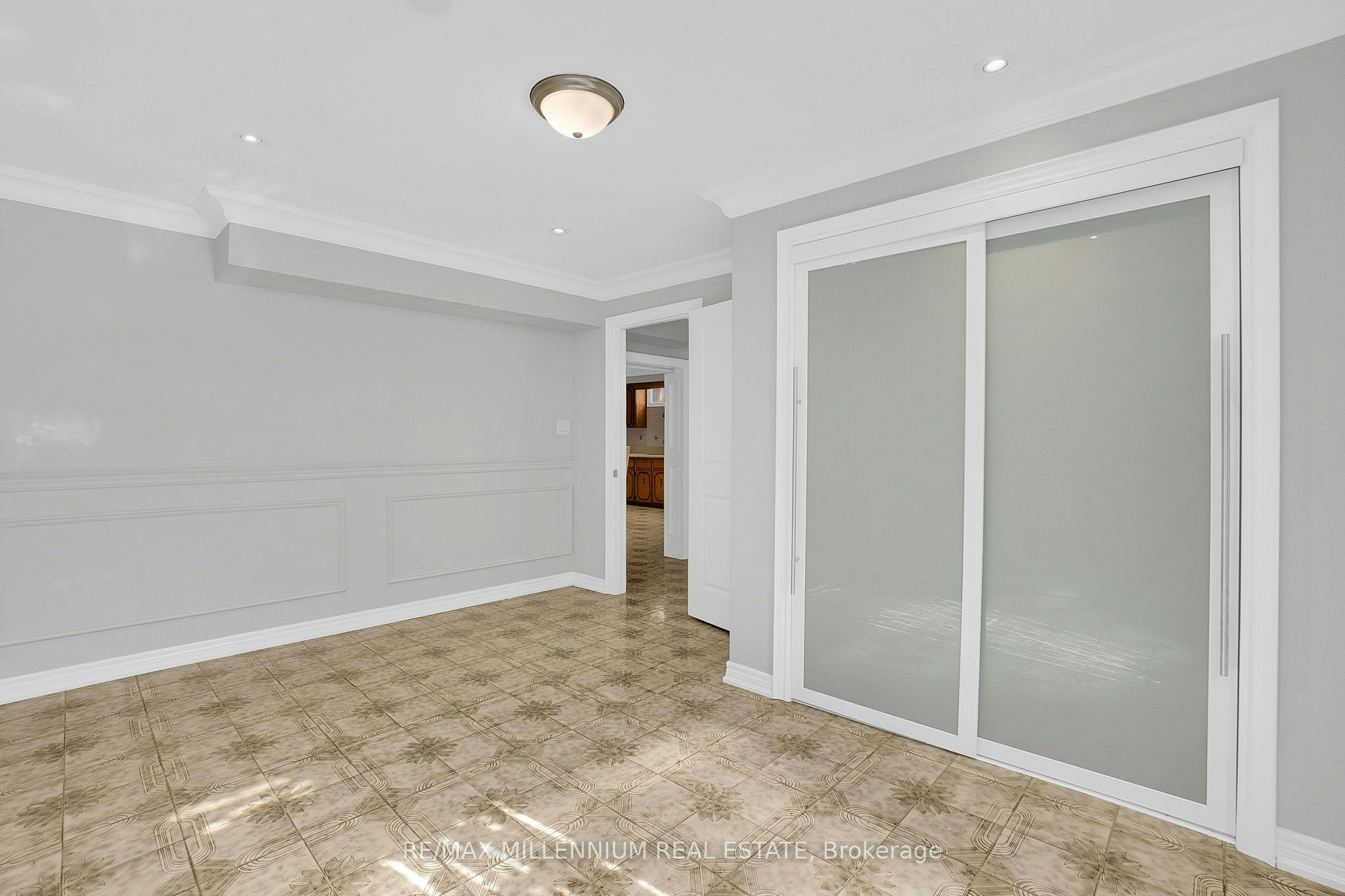 Lower-99 Willis Road, Vaughan, ON, L4L 2S4 - 3