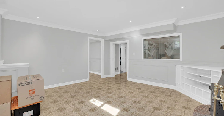 Lower-99 Willis Road, Vaughan, ON, L4L 2S4 - 8