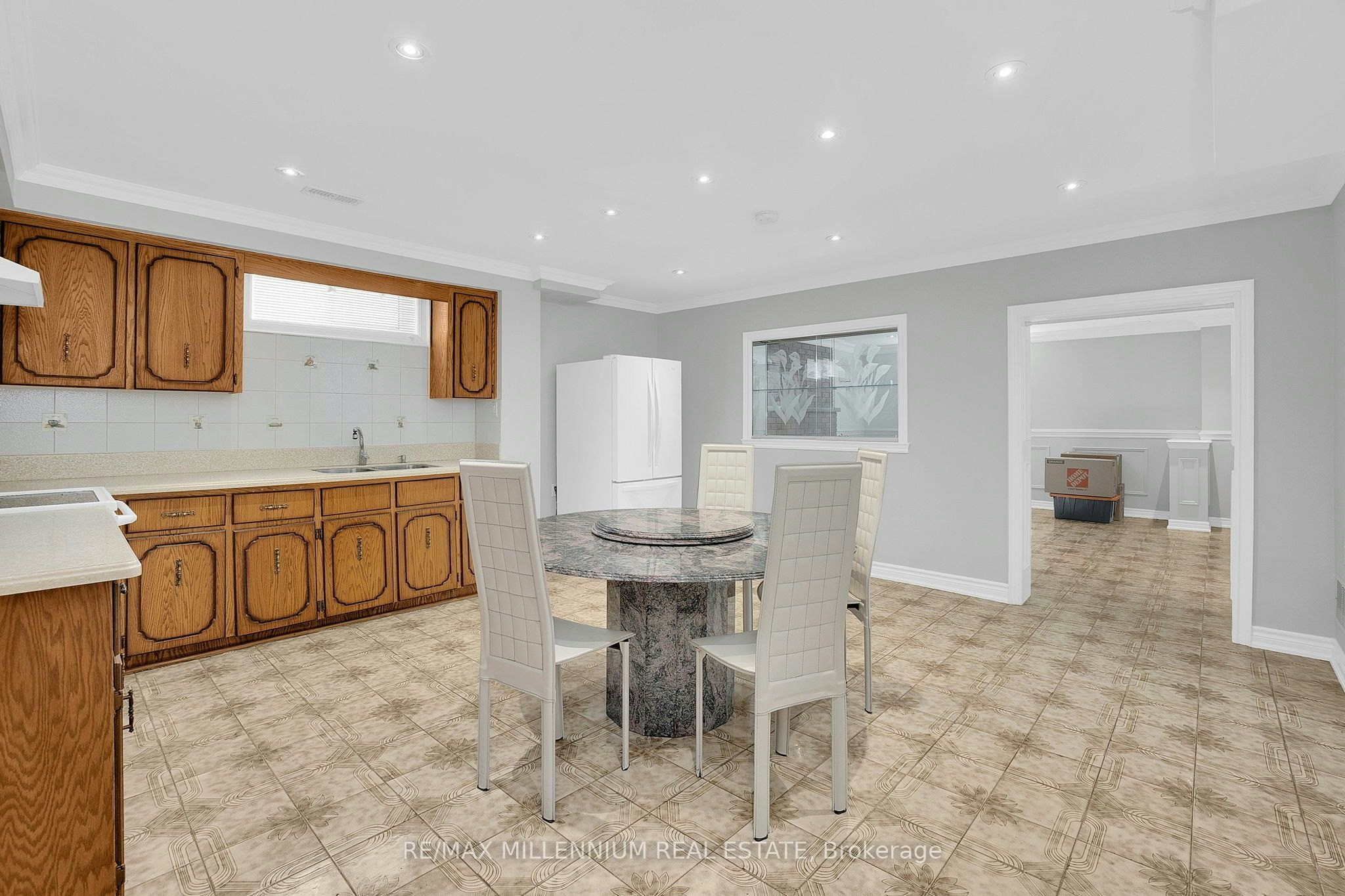 Lower-99 Willis Road, Vaughan, ON, L4L 2S4 - 5