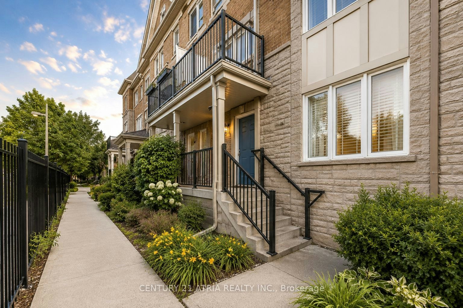 92 Louisbourg Way, Markham, ON, L6E 0C5 - 3