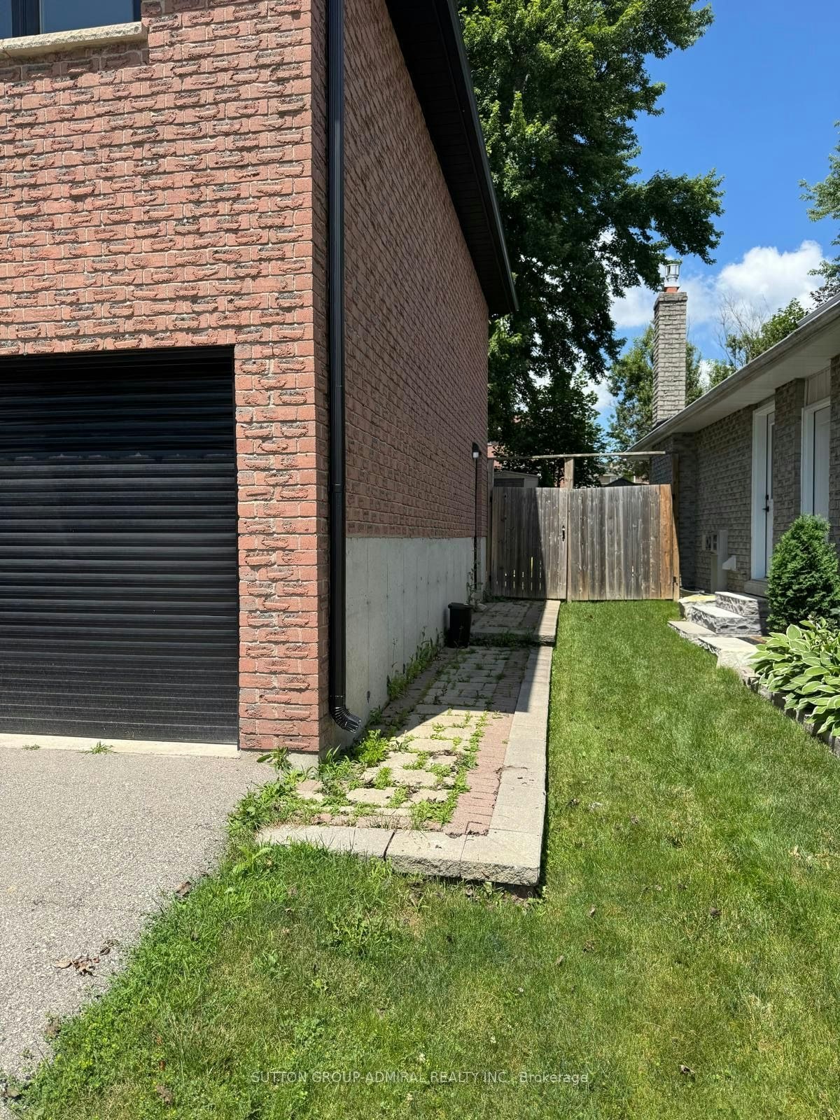 (Basement)-39 Crown Crescent, Bradford West Gwillimbury, ON, L3Z 2M4 - 3