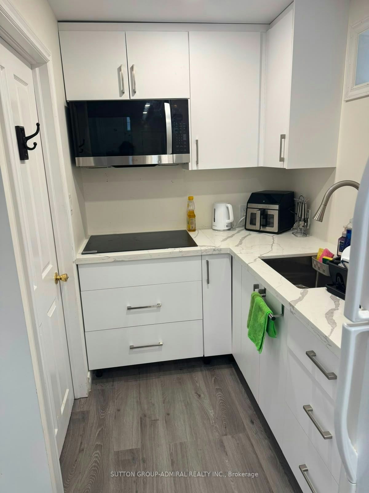 (Basement)-39 Crown Crescent, Bradford West Gwillimbury, ON, L3Z 2M4 - 6