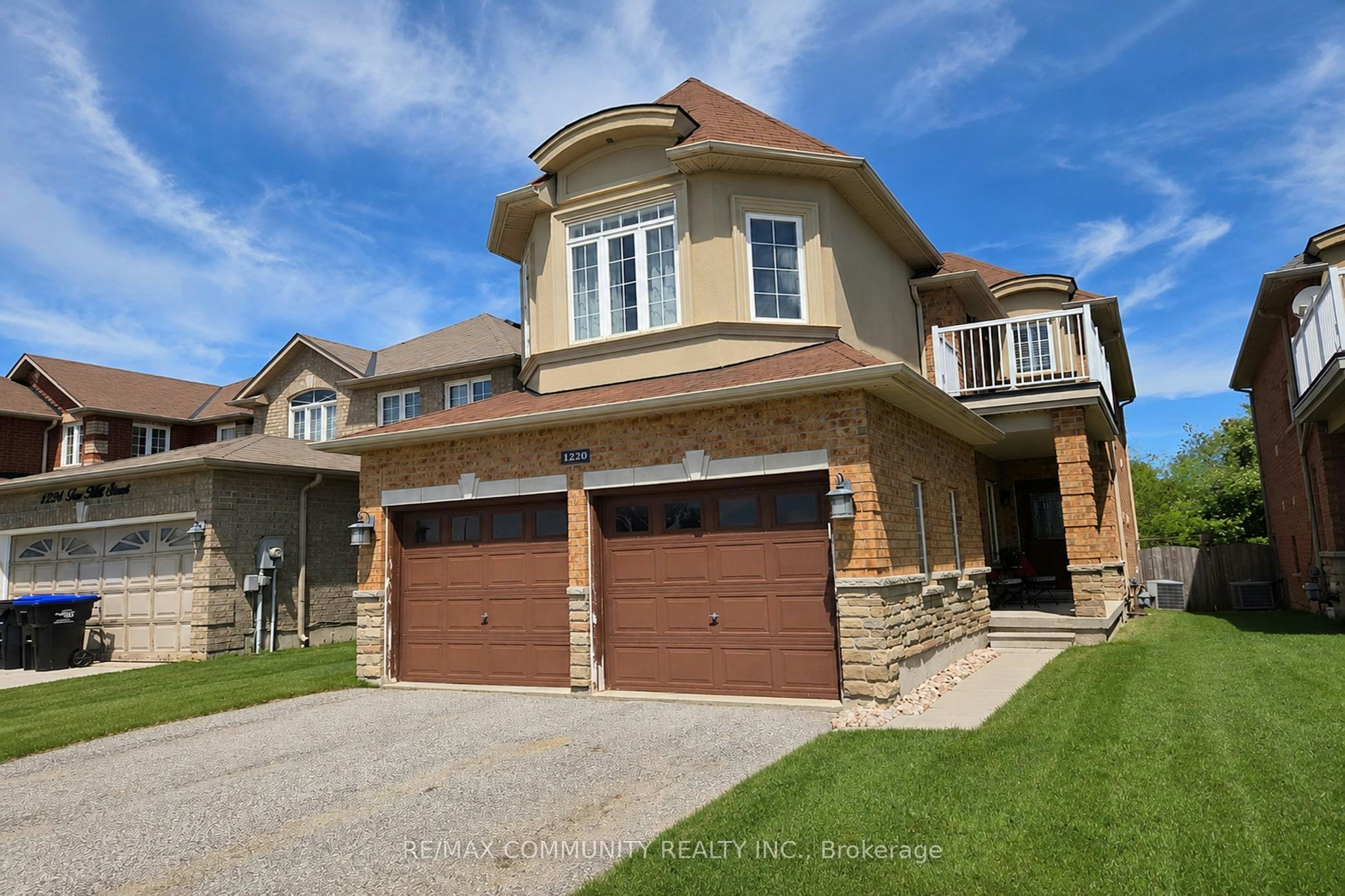 1220 Fox Hill Street, Innisfil, ON, L9S 4Y6