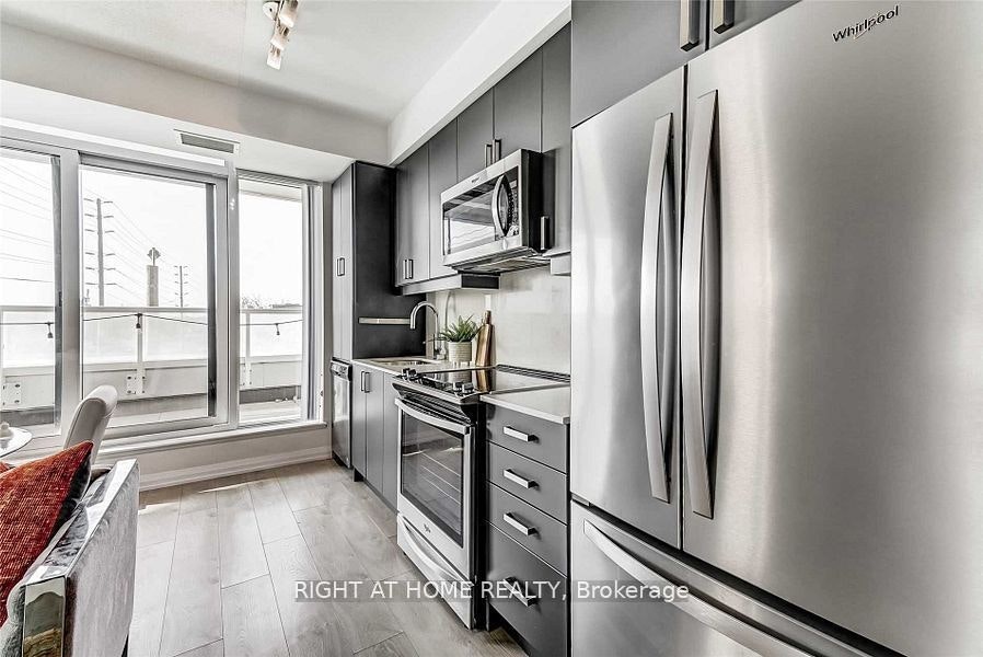 213-7895 Jane Street, Vaughan, ON, L4K 0K2 - 2