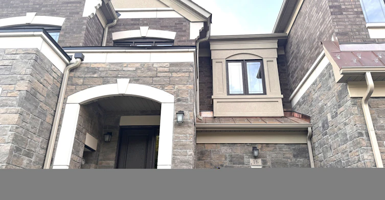 16 Donnacona Drive, Vaughan, ON, L4H 5L6