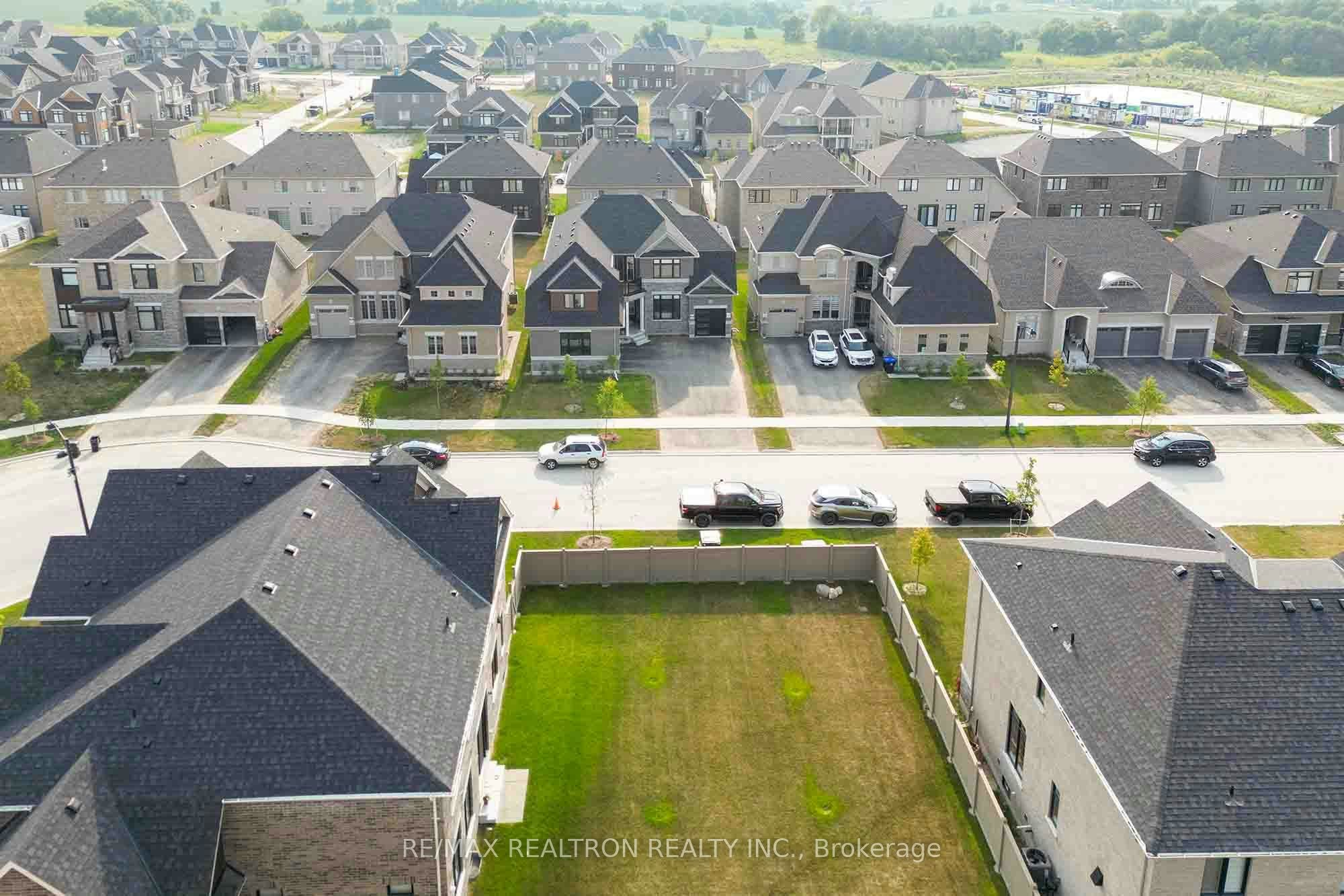 32 Bellflower Crescent, Adjala-Tosorontio, ON, L0G 1W0 - 41