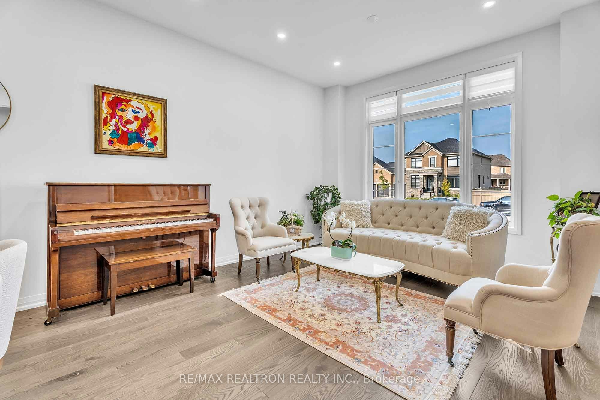 32 Bellflower Crescent, Adjala-Tosorontio, ON, L0G 1W0 - 9