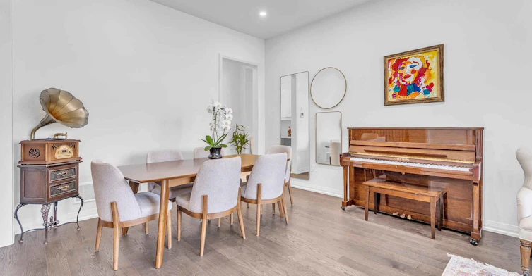 32 Bellflower Crescent, Adjala-Tosorontio, ON, L0G 1W0 - 8