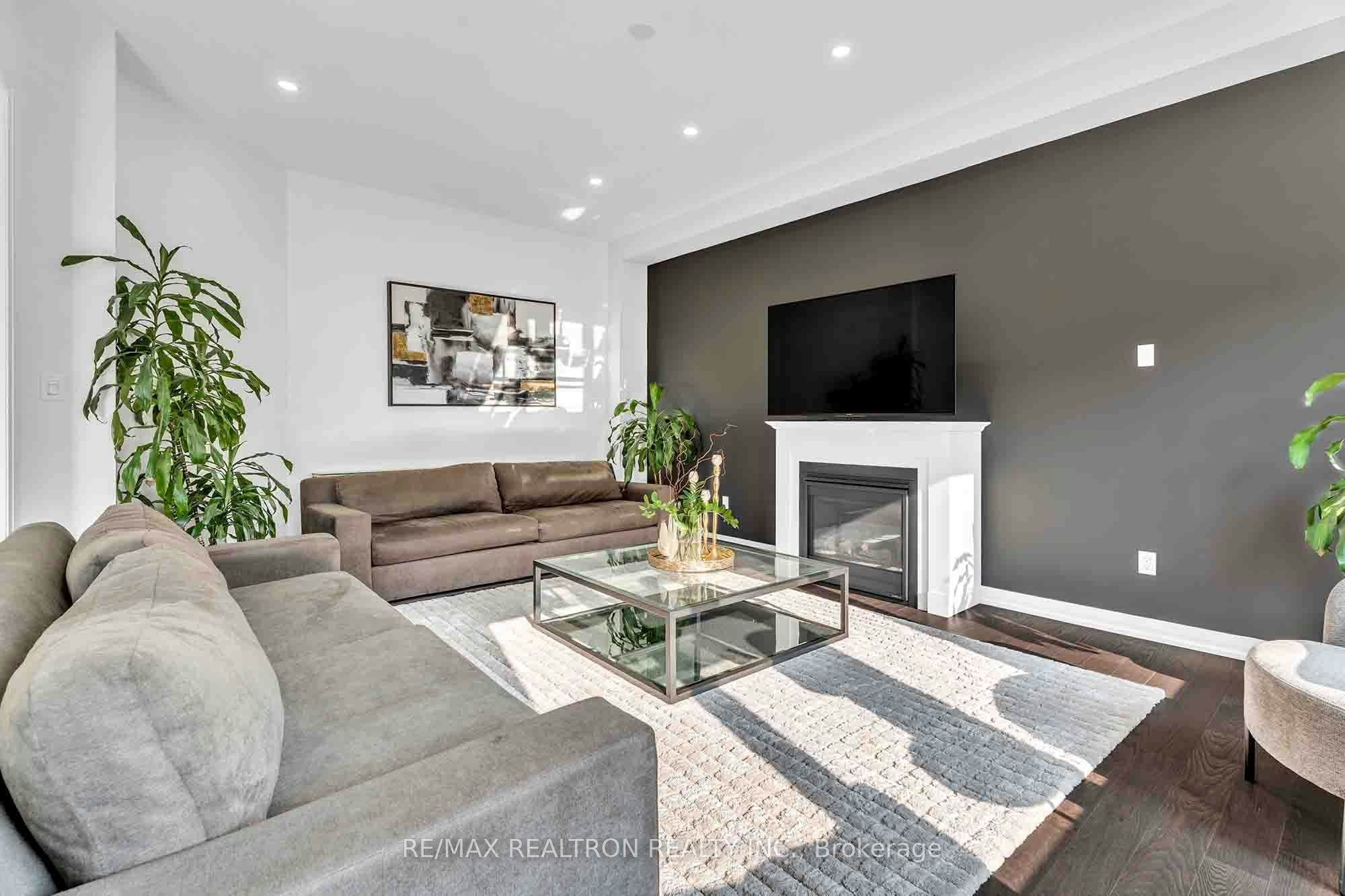 32 Bellflower Crescent, Adjala-Tosorontio, ON, L0G 1W0 - 17
