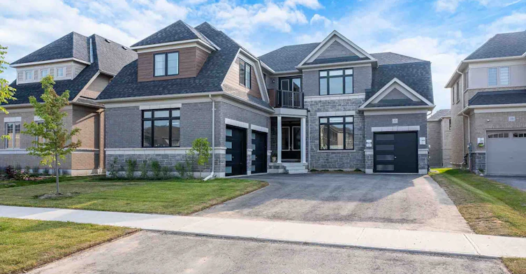 32 Bellflower Crescent, Adjala-Tosorontio, ON, L0G 1W0