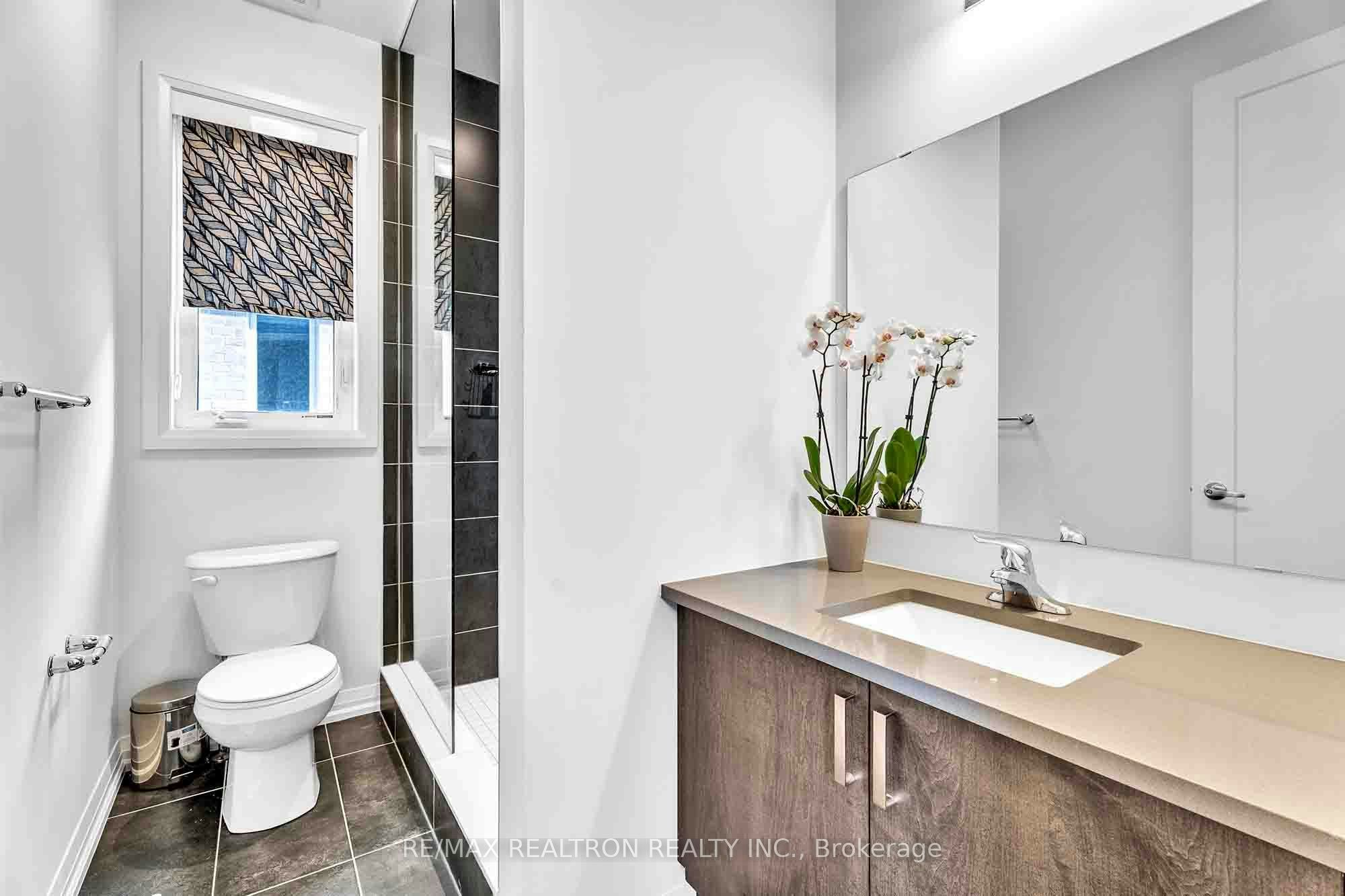 32 Bellflower Crescent, Adjala-Tosorontio, ON, L0G 1W0 - 37