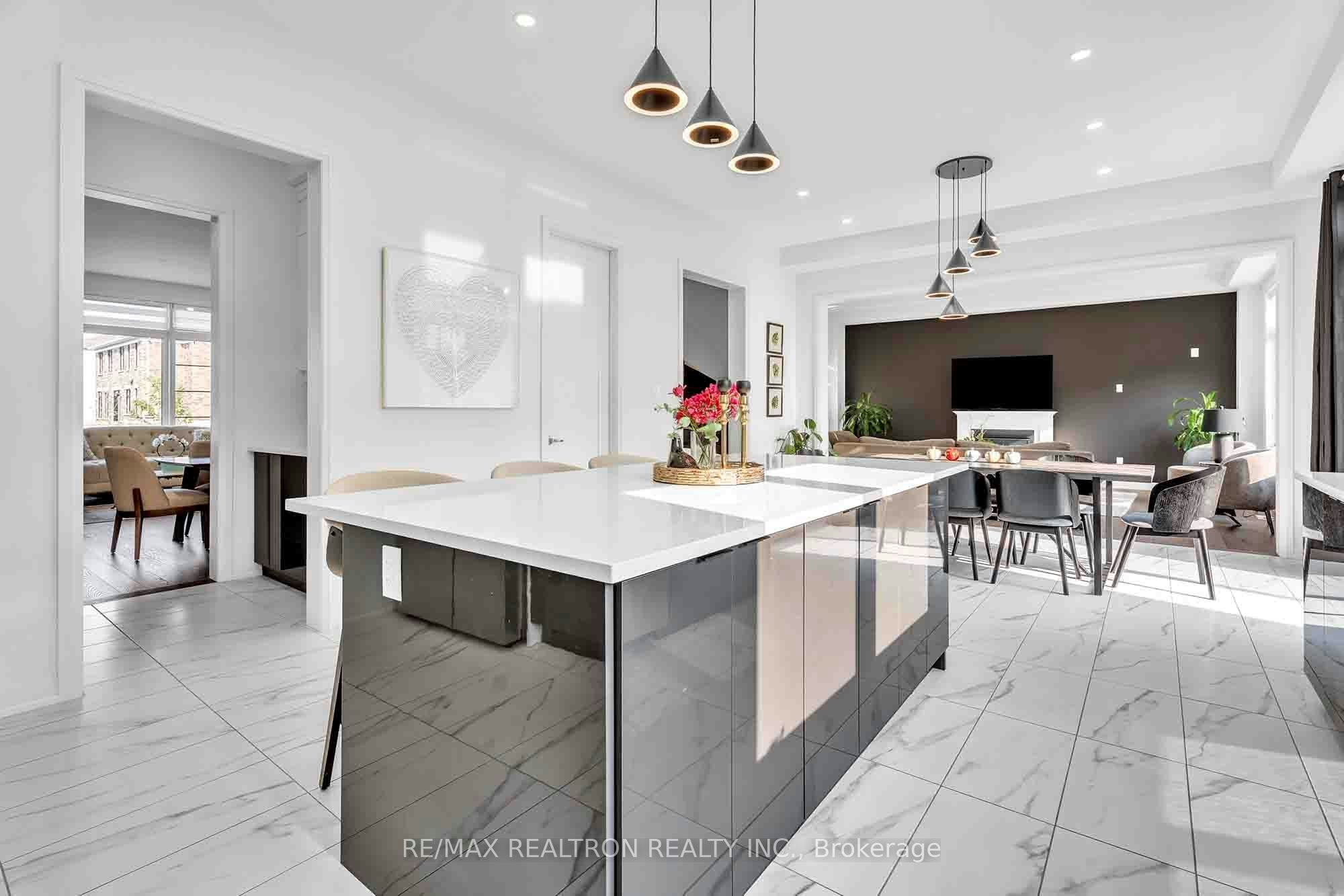 32 Bellflower Crescent, Adjala-Tosorontio, ON, L0G 1W0 - 14