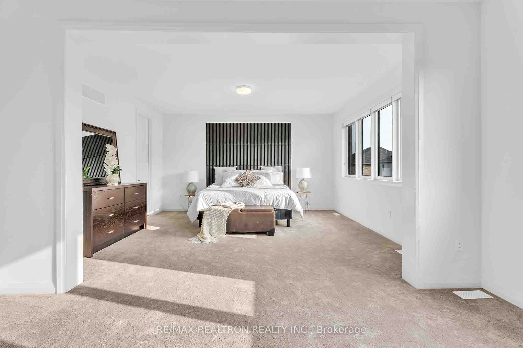 32 Bellflower Crescent, Adjala-Tosorontio, ON, L0G 1W0 - 28