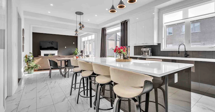 32 Bellflower Crescent, Adjala-Tosorontio, ON, L0G 1W0 - 12