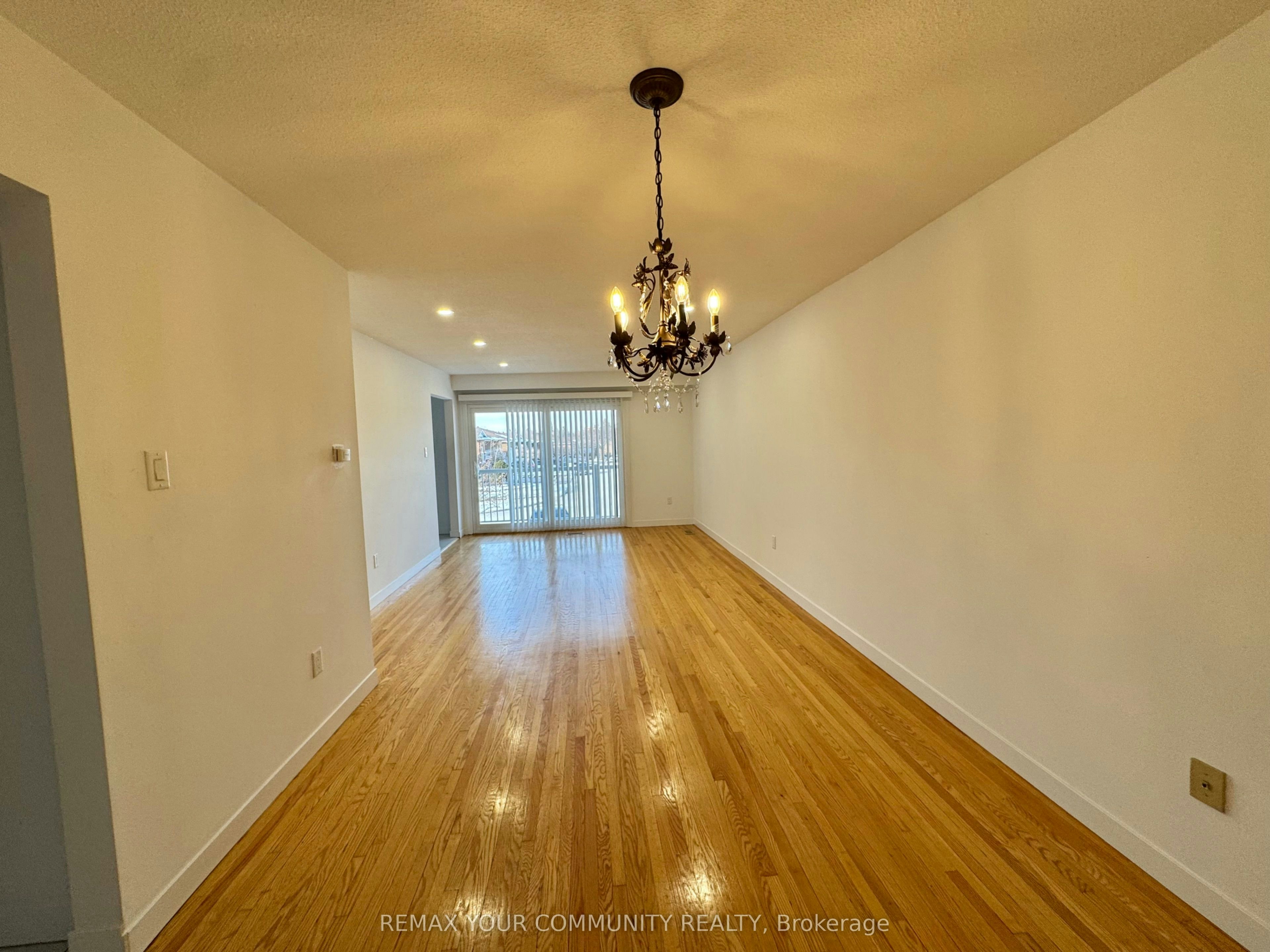 165 Aberdeen Avenue, Vaughan, ON, L4L 1C3 - 9