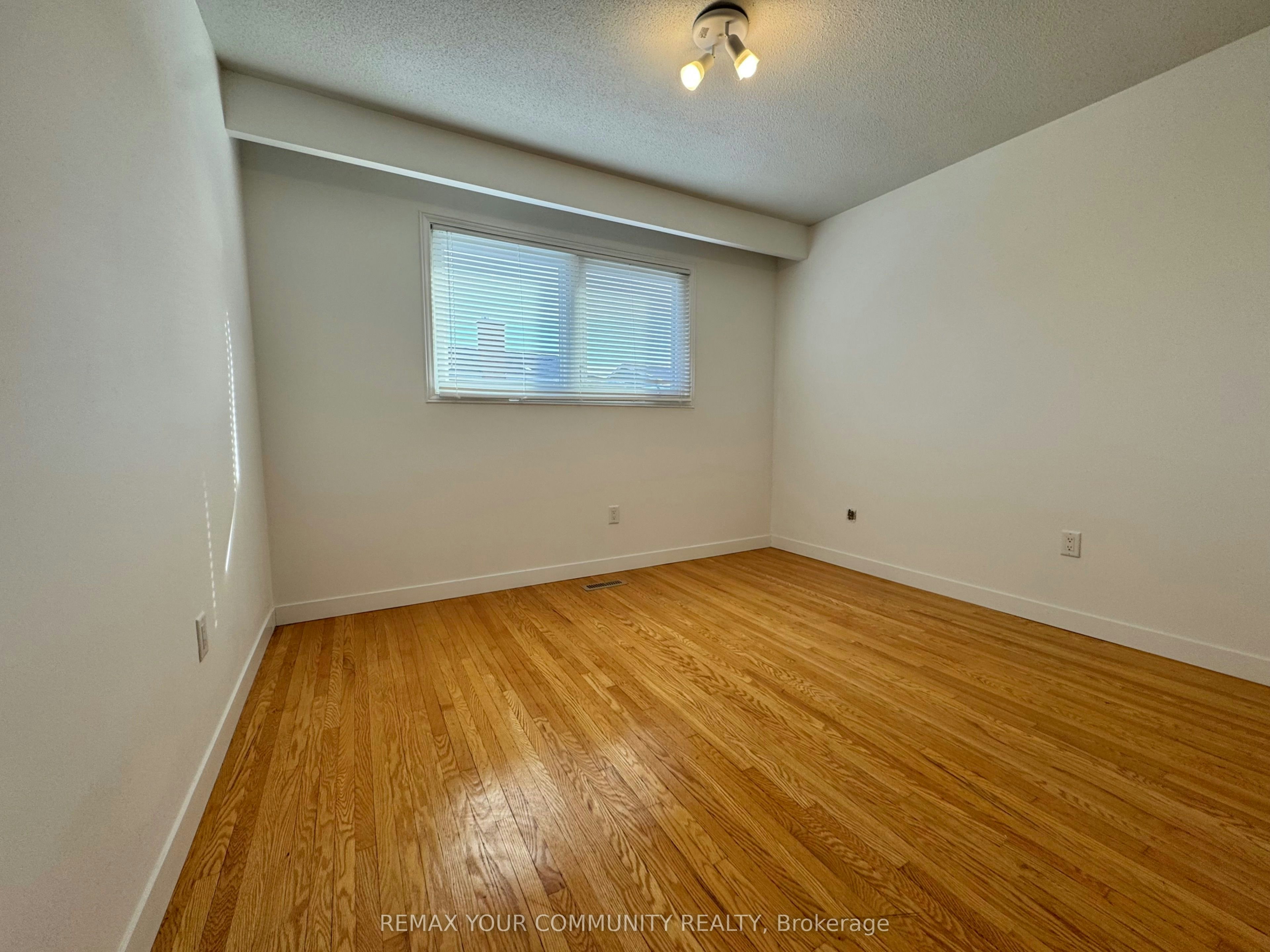 165 Aberdeen Avenue, Vaughan, ON, L4L 1C3 - 18
