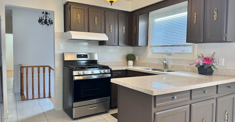 165 Aberdeen Avenue, Vaughan, ON, L4L 1C3 - 6